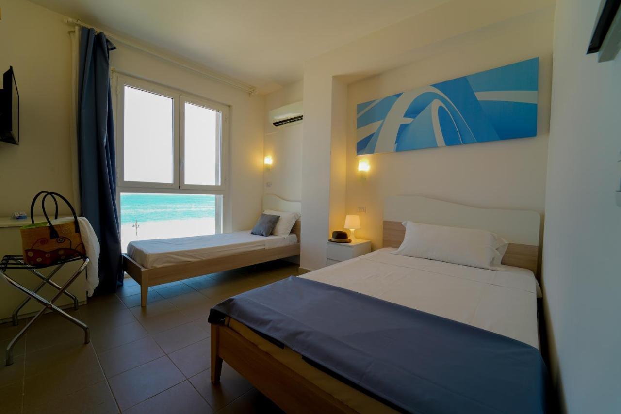 Hotel Rivabella 다볼리 외부 사진