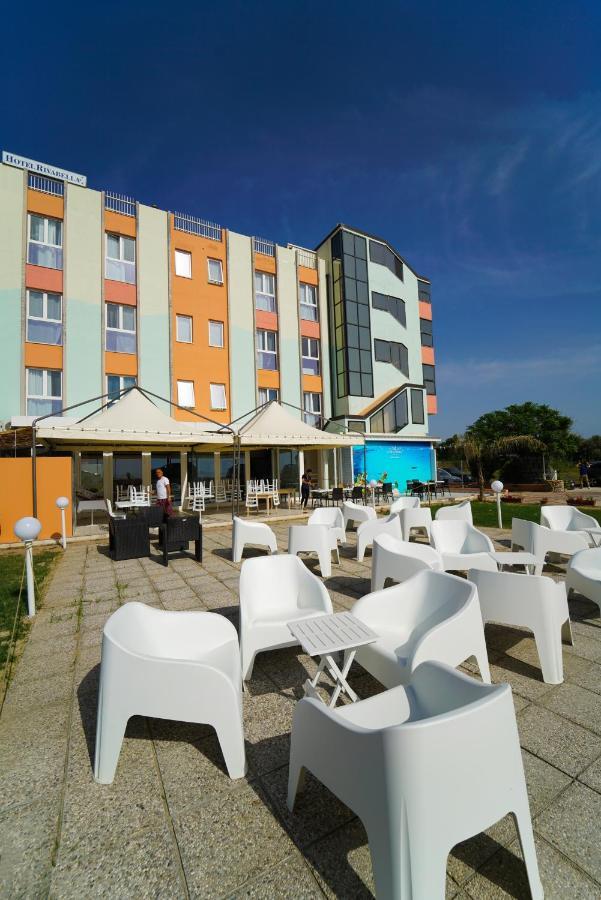 Hotel Rivabella 다볼리 외부 사진