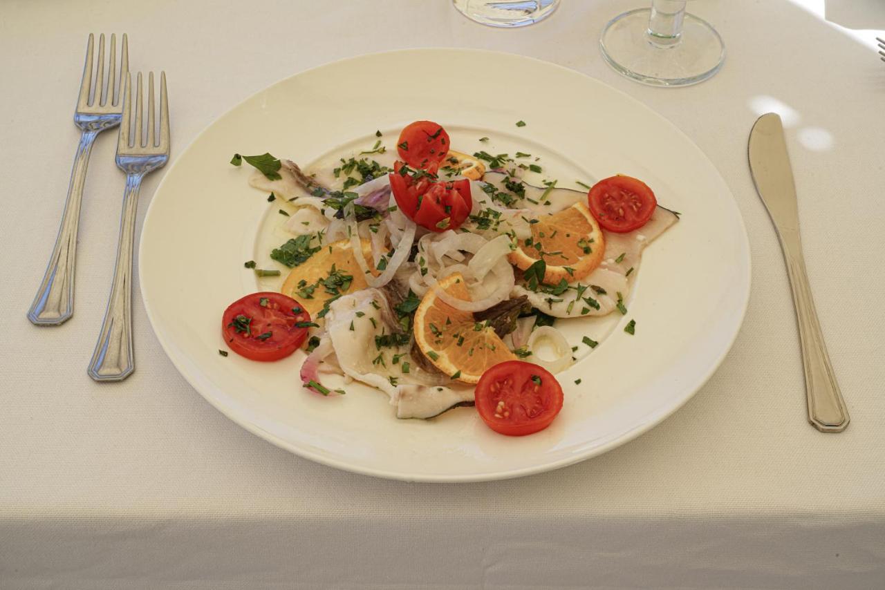 Hotel Rivabella 다볼리 외부 사진