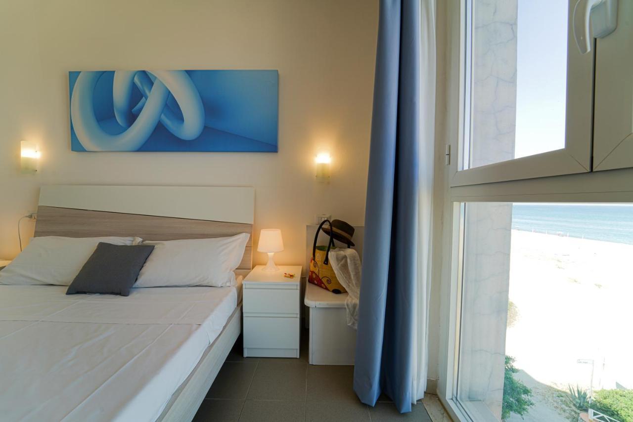 Hotel Rivabella 다볼리 외부 사진